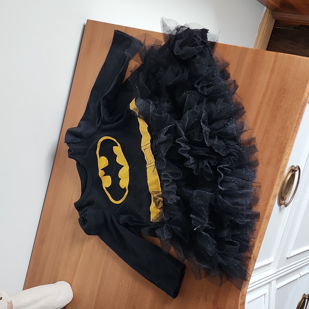 Girls Batman Costume With Cape